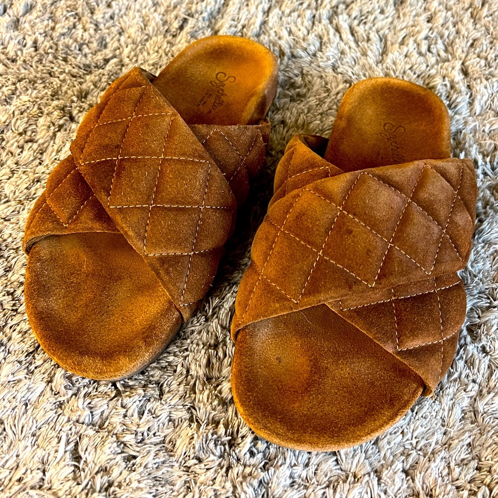🏖️ Seychelles | quilted slides